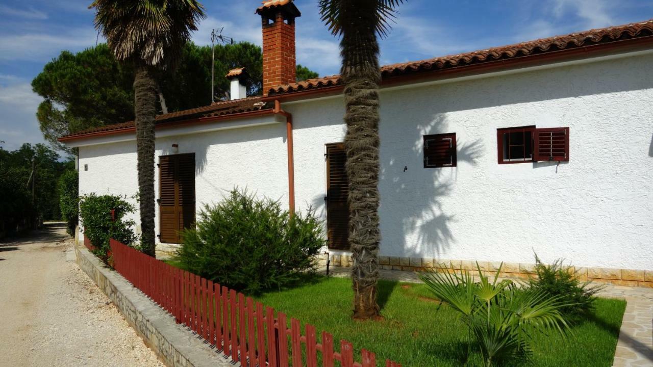 Stancija Vergotini Appartement Poreč Buitenkant foto