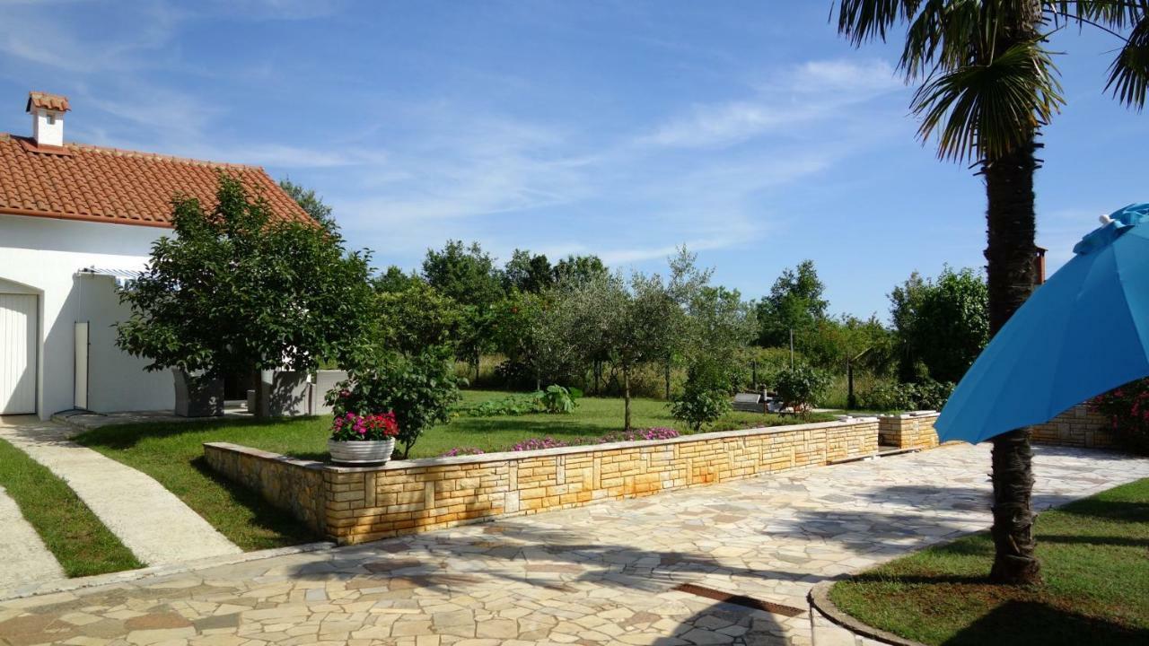 Stancija Vergotini Appartement Poreč Buitenkant foto